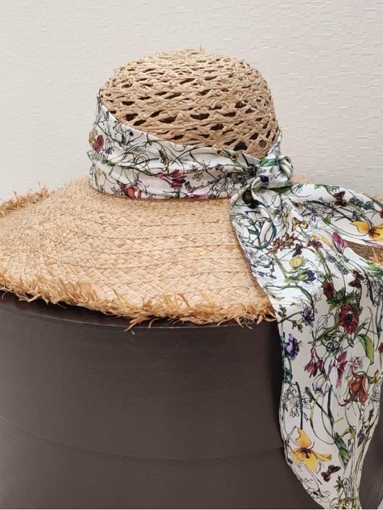 Gucci Accessories - Gucci Natural Straw Wide-Brim Hat with Floral Silk Scarf